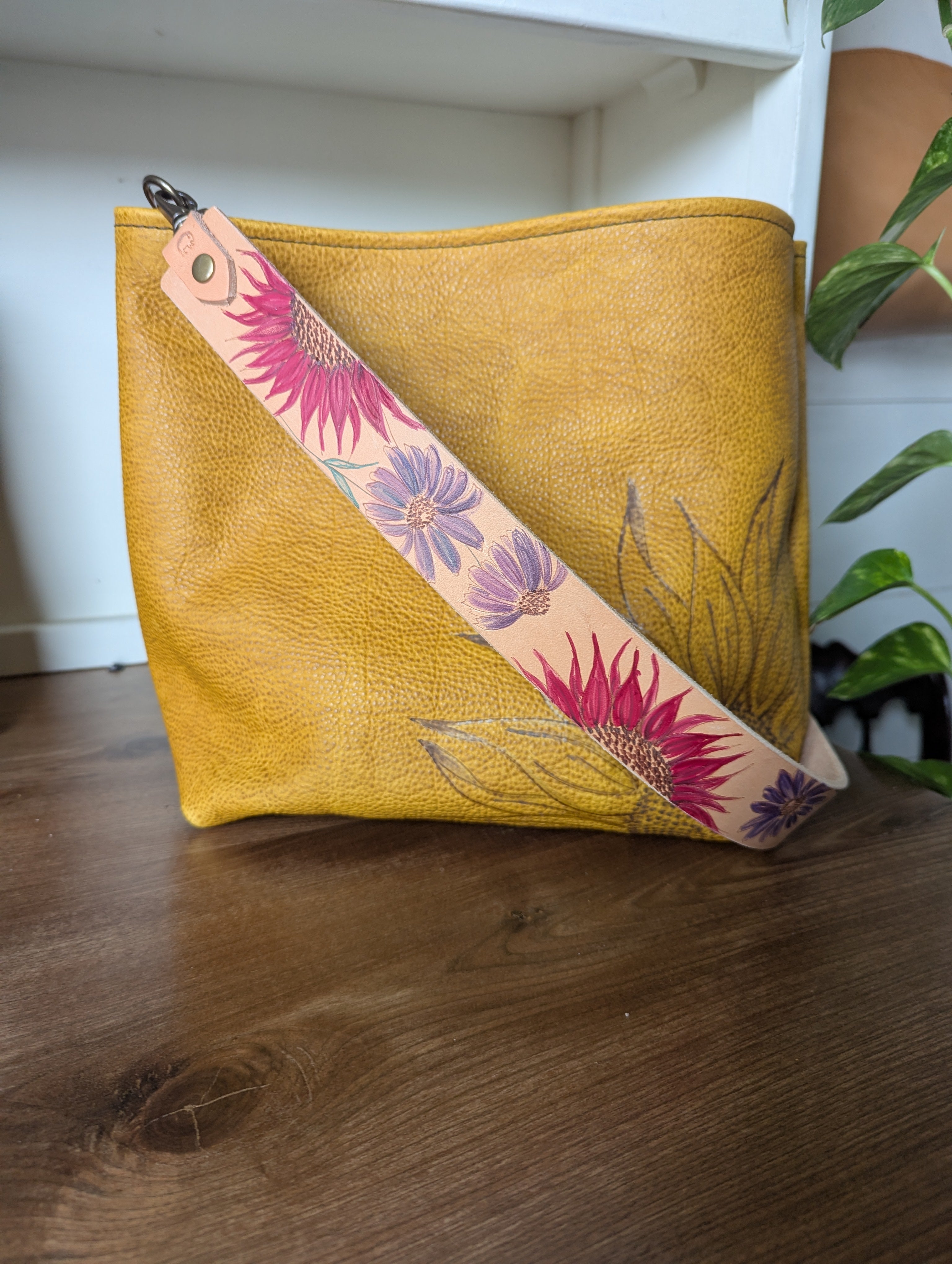 Custom bags hyde and hooks