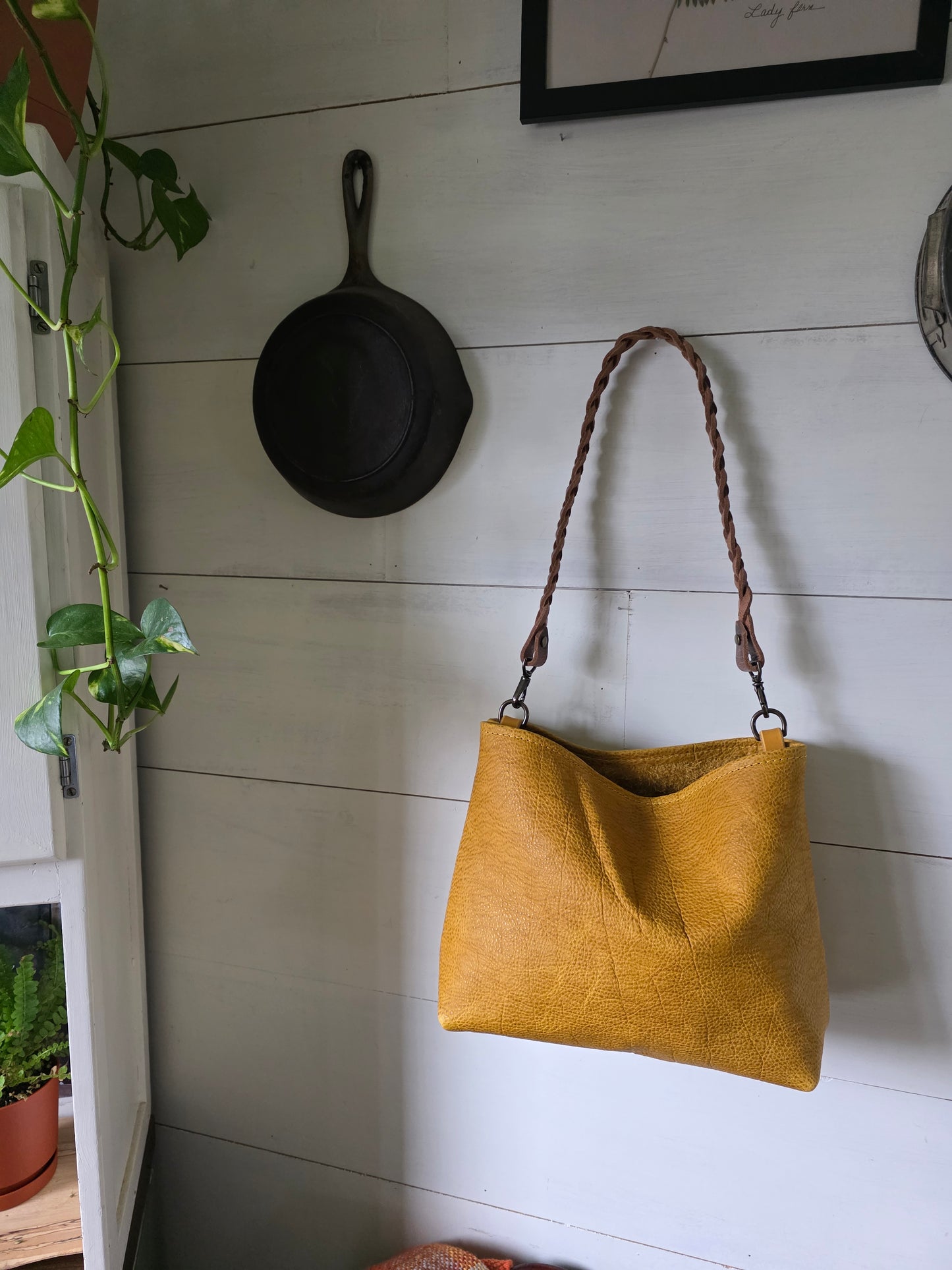 Small Bucket Blemish Bag-Lifetime Warranty