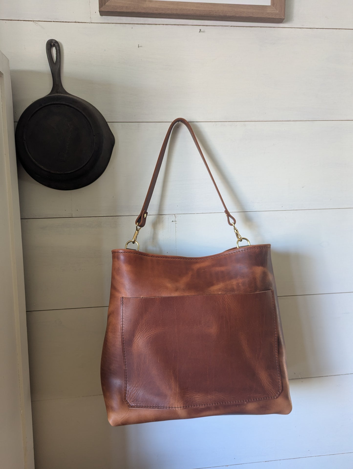XL Bucket Horween Toasted Coconut
