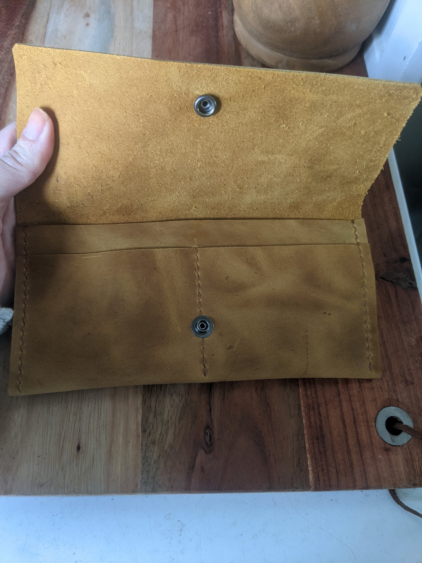 Womens Bi-fold Wallet