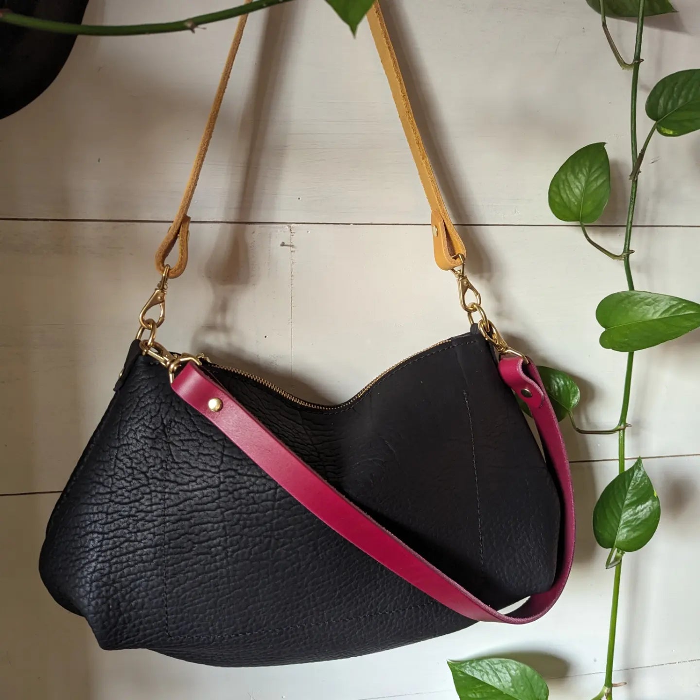 Nuvola Bag in Black Bison