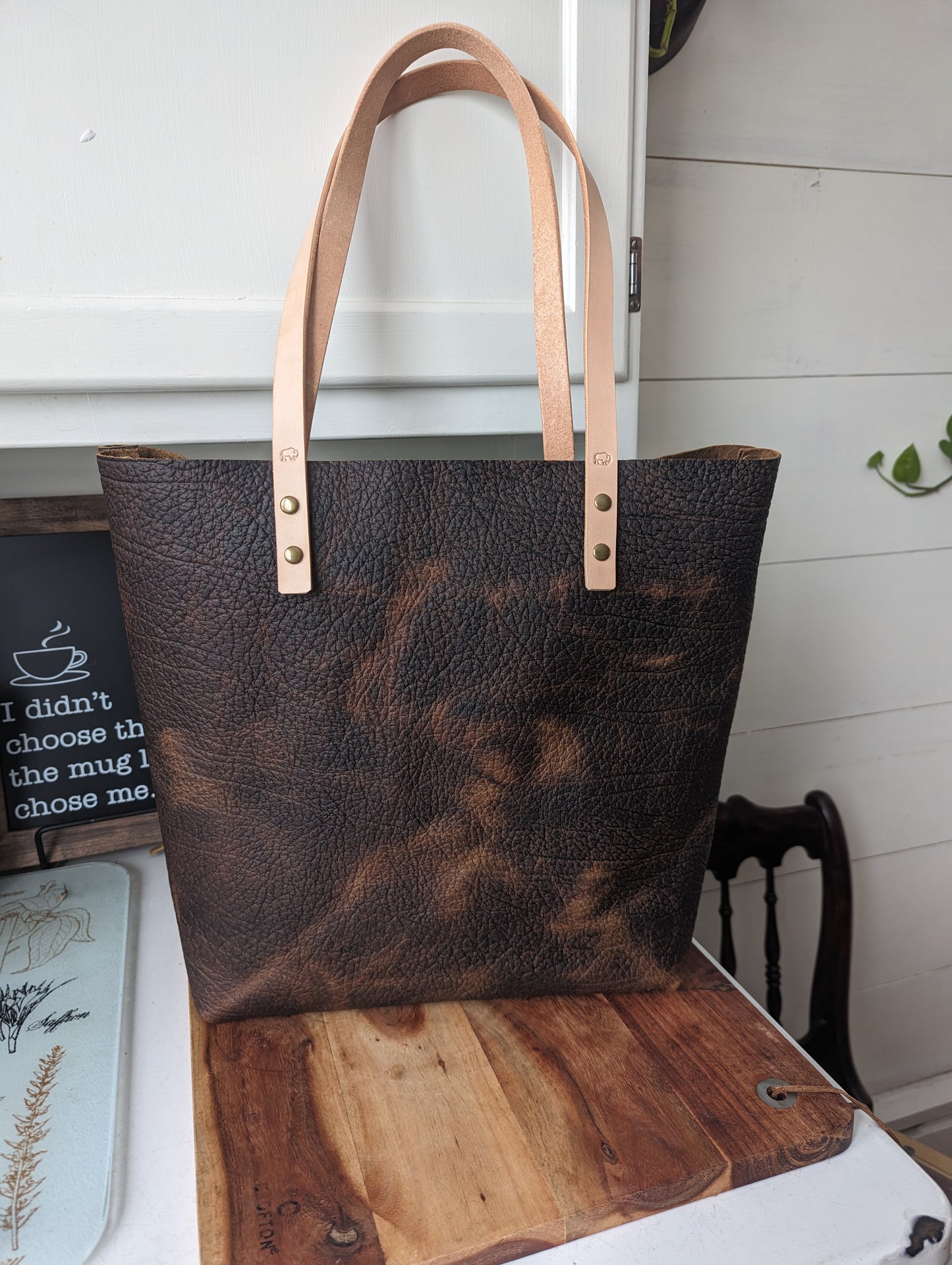 Medium Tote