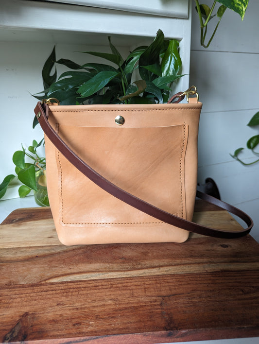 Small Crossbody in Natural Vachetta