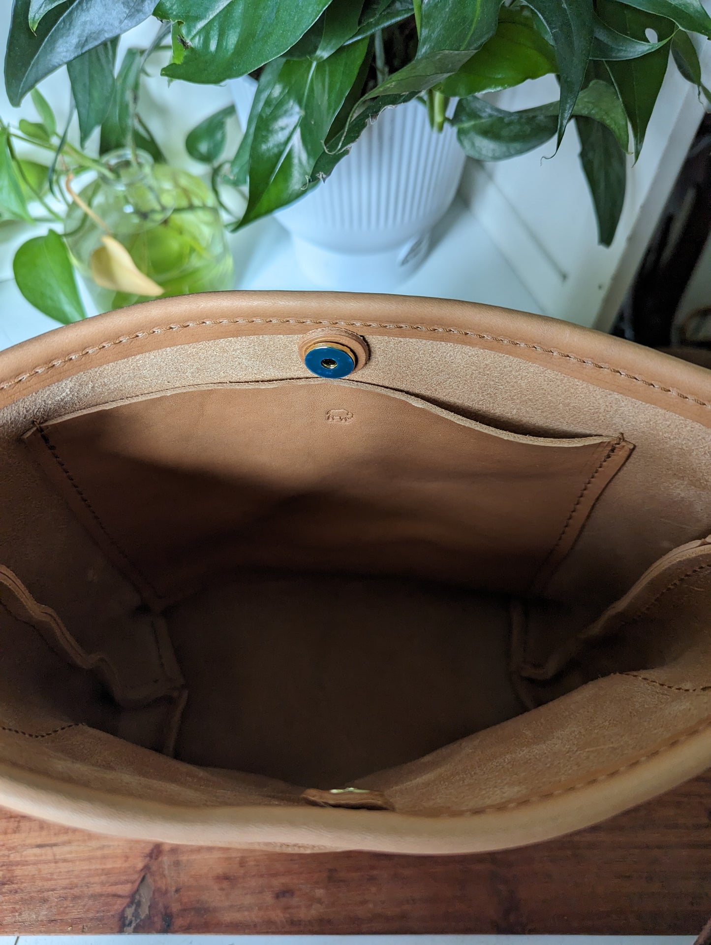 Small Crossbody in Natural Vachetta