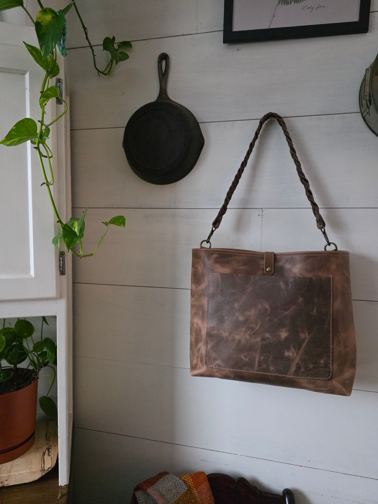 Large Bucket in Distressed Taupe Horween