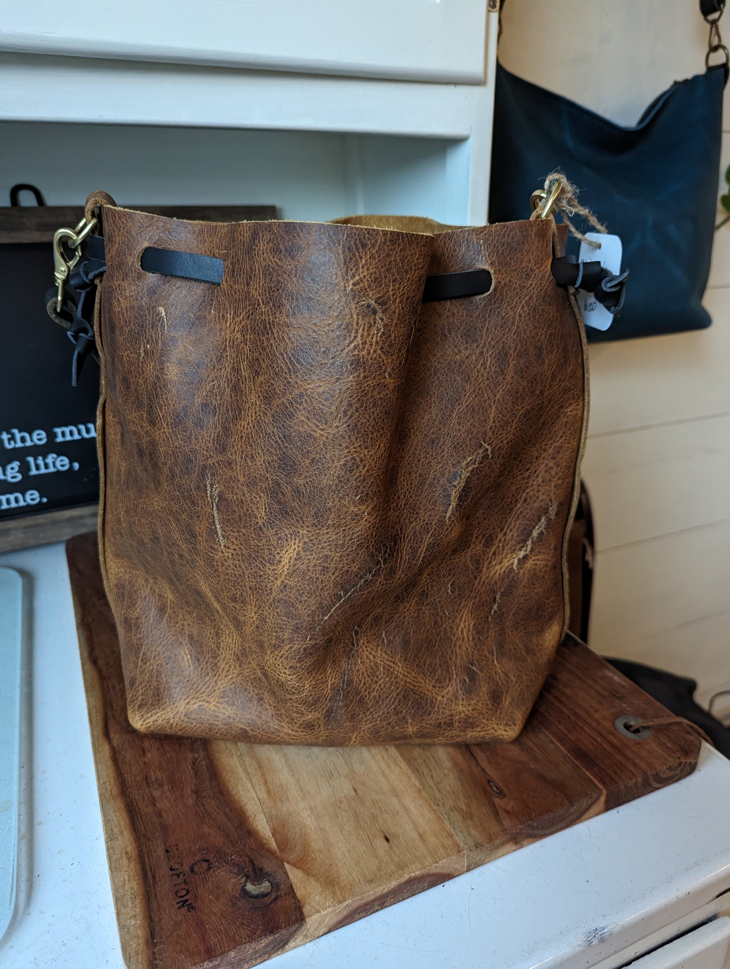 Medium Cinch Bag