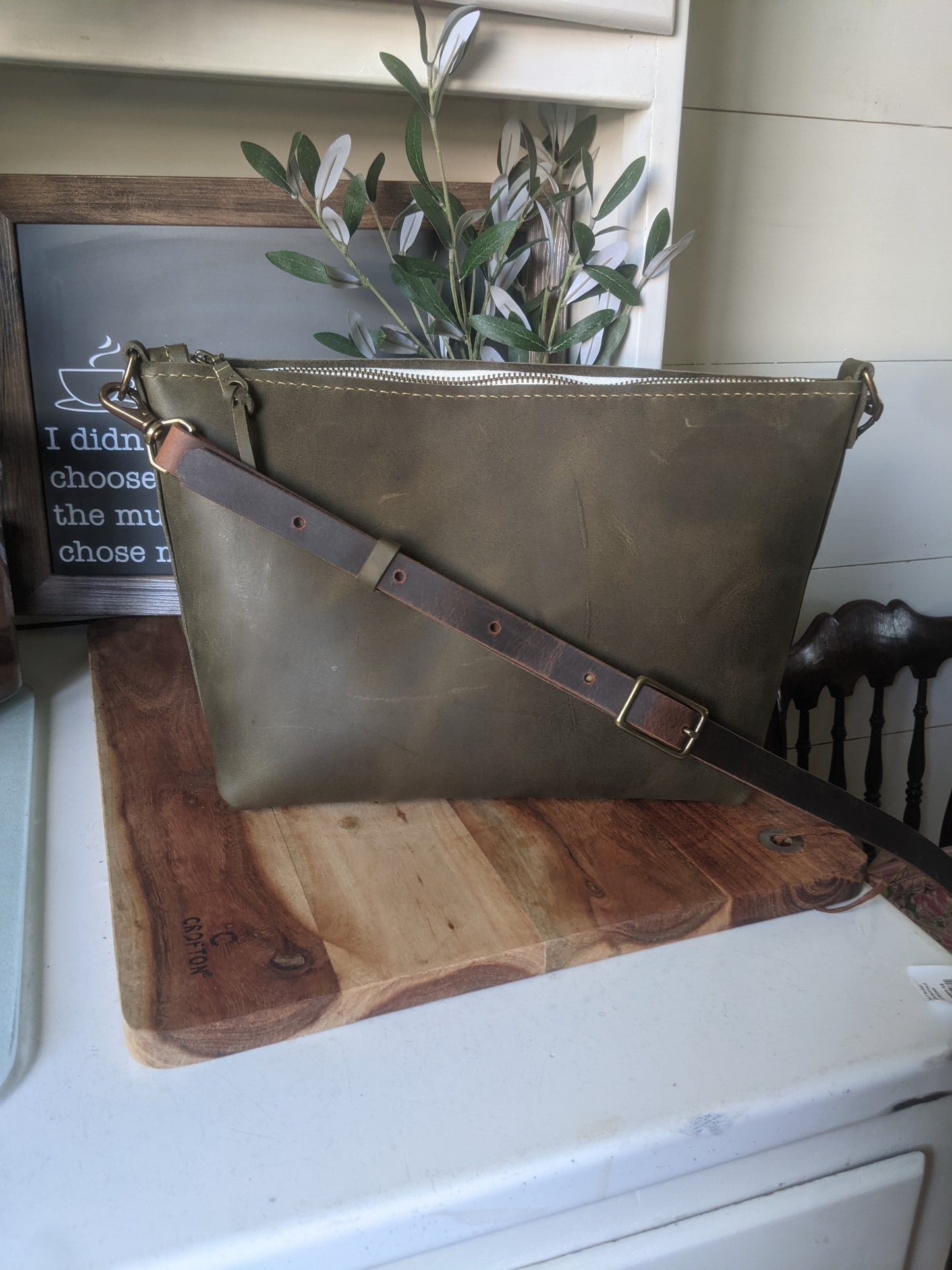 Large Crossbody in Olive