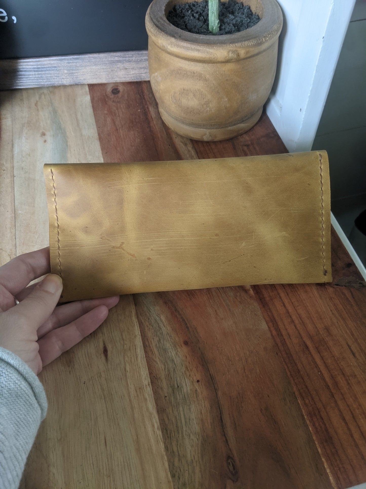 Womens Bi-fold Wallet