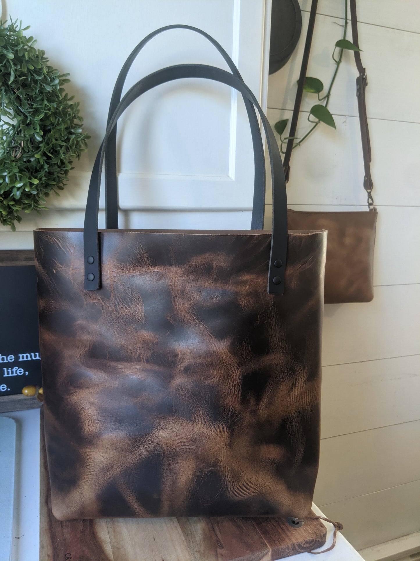 Market Tote in Black Walnut