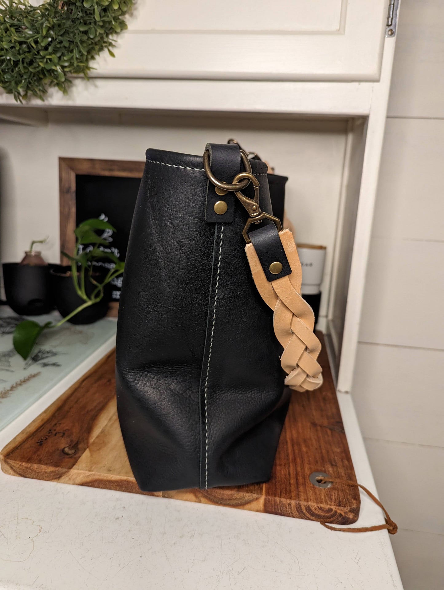 Large Bucket Bag in Black Kodiak