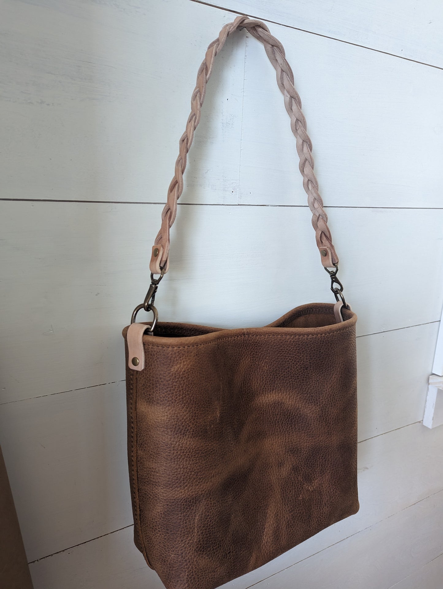 Large Bucket Bag in Cinnamon