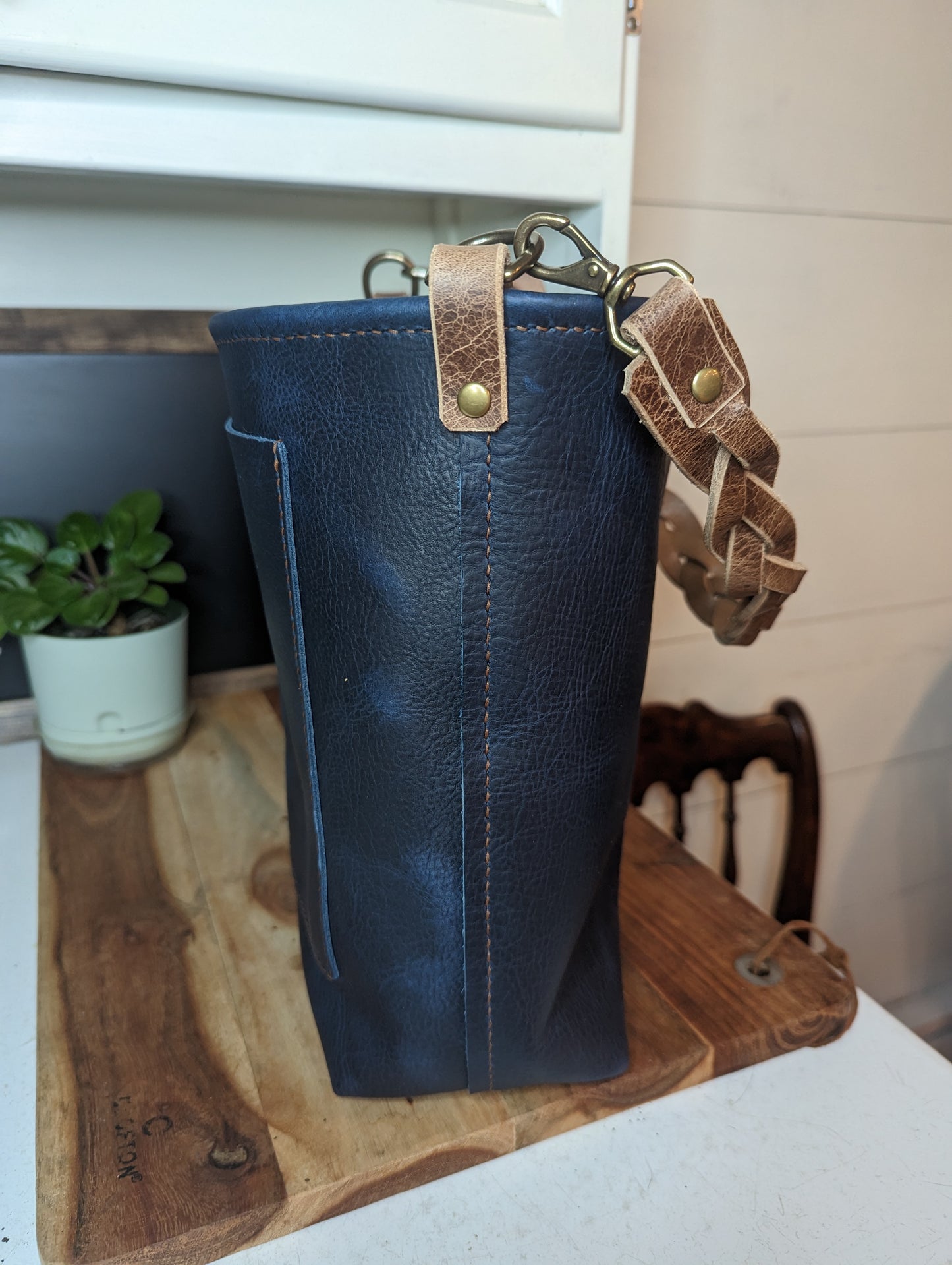 Medium Bucket Bag in Navy